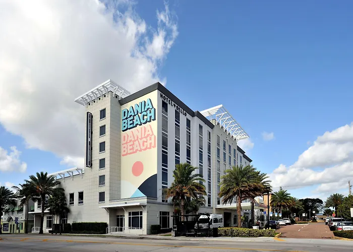 Hotel Dello Ft Lauderdale Airport, Tapestry Collection By Hilton Dania Beach